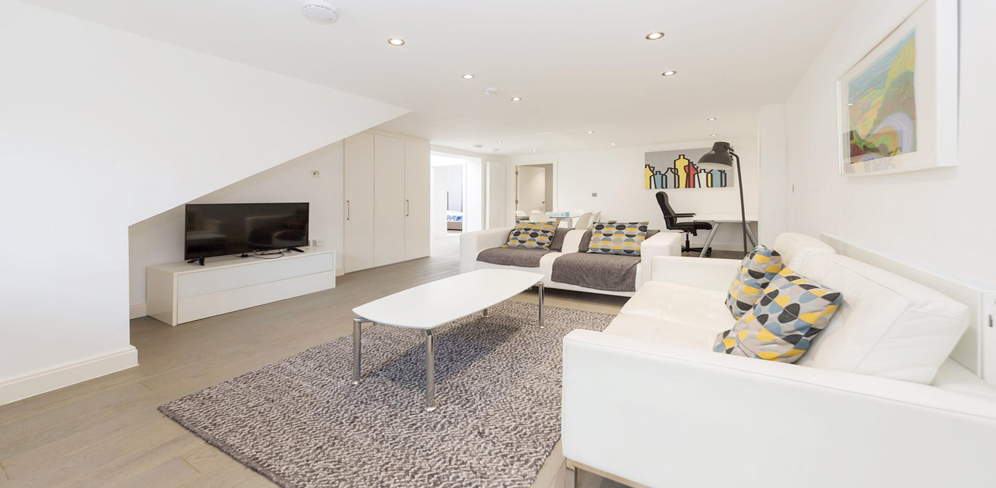 			2 Bedroom, 1 bath, 1 reception Apartment			 Devonshire Place, HAMPSTEAD GOLDERS GREEN NW2